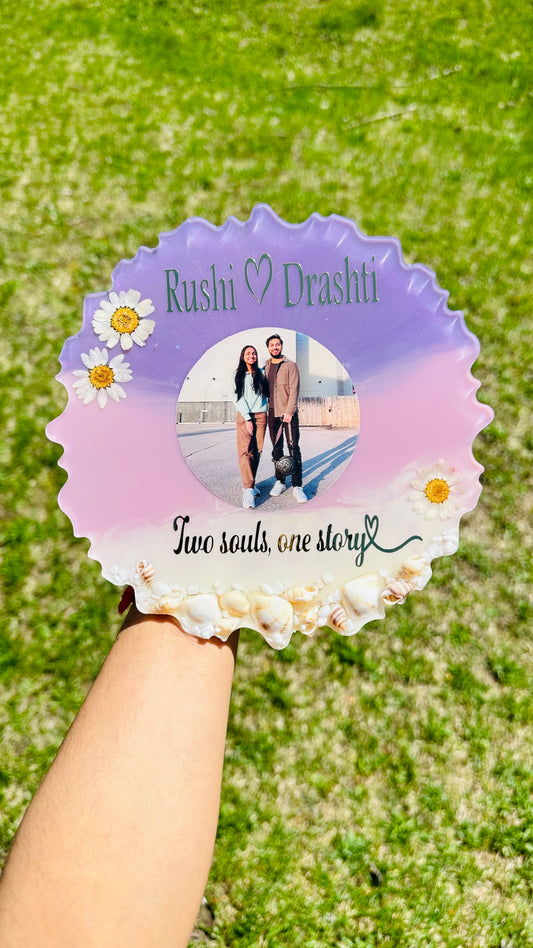 Personalized Couple Resin Frame |  Anniversary Gift Canada